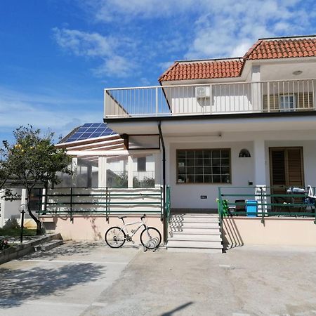 פורמיה Monolocale Tirreno Studio Seafront מראה חיצוני תמונה