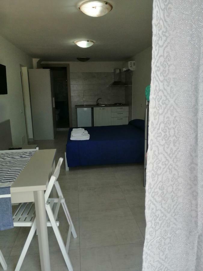 פורמיה Monolocale Tirreno Studio Seafront מראה חיצוני תמונה