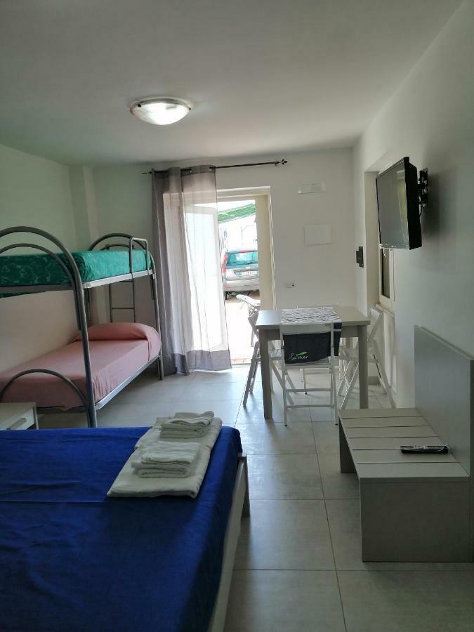 פורמיה Monolocale Tirreno Studio Seafront מראה חיצוני תמונה