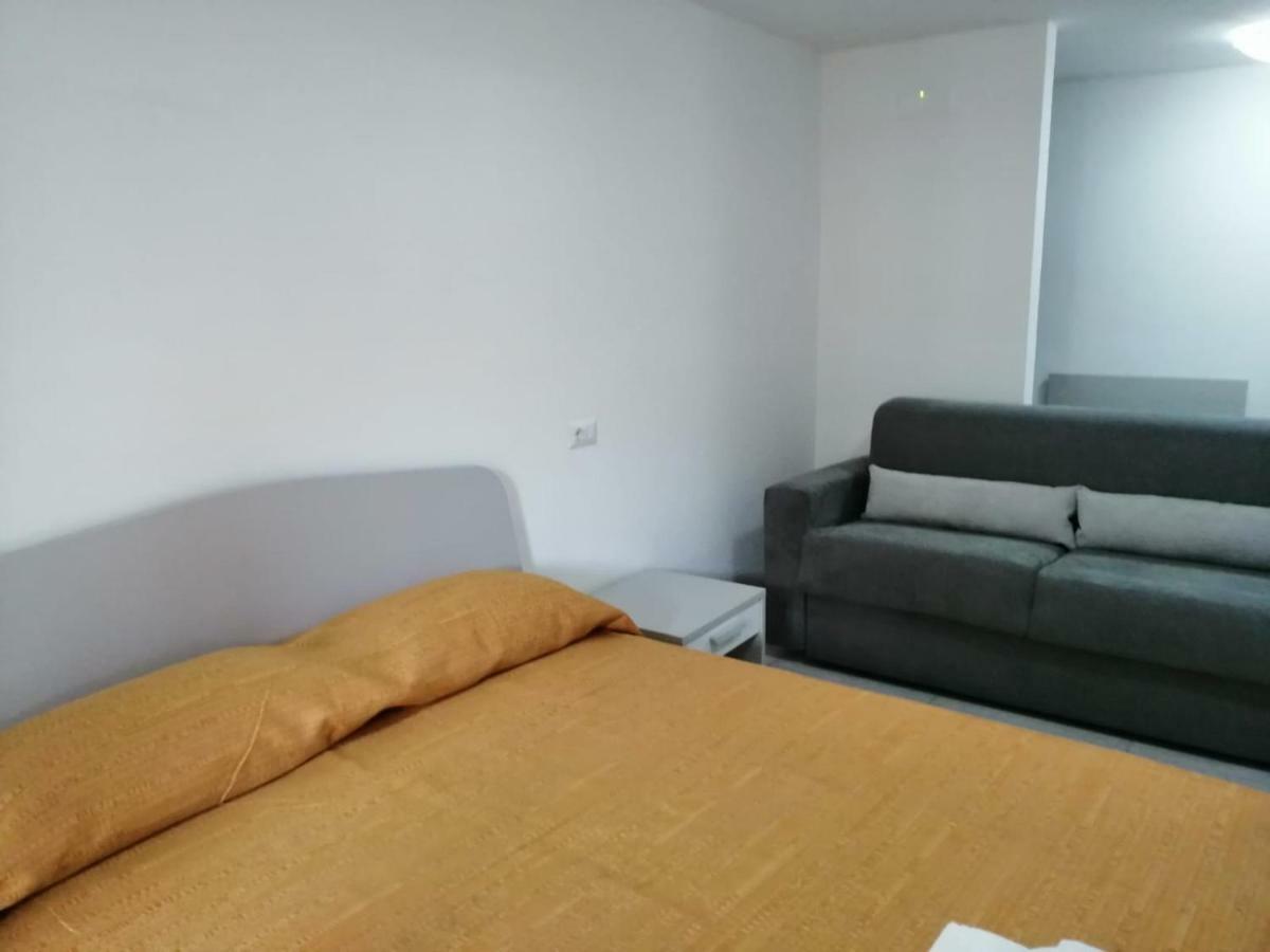 פורמיה Monolocale Tirreno Studio Seafront מראה חיצוני תמונה