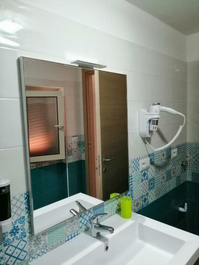 פורמיה Monolocale Tirreno Studio Seafront מראה חיצוני תמונה